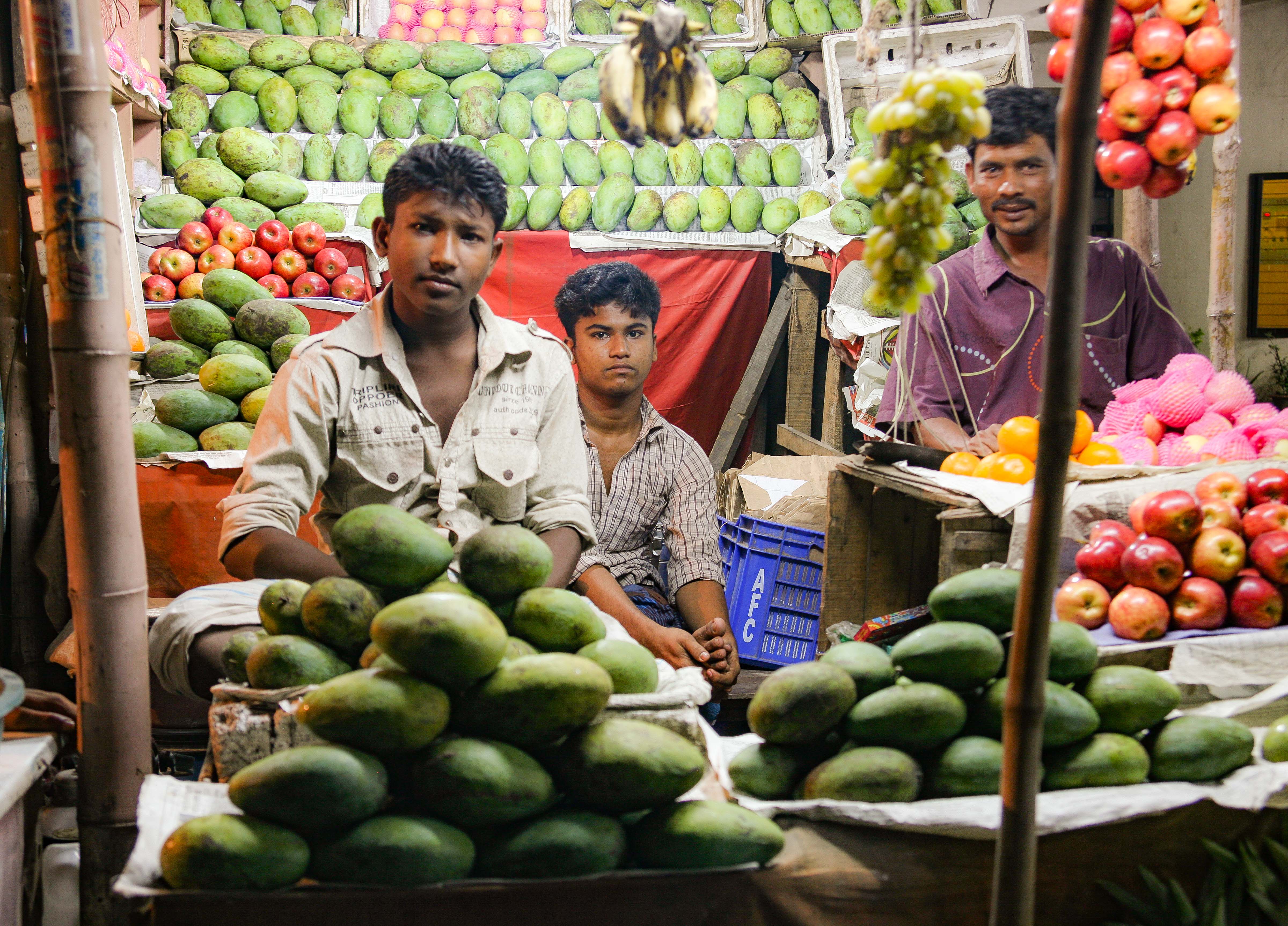 Bangladesh, Kishorenganj Prov, Street Fruit Vendors, 2009, IMG 8063