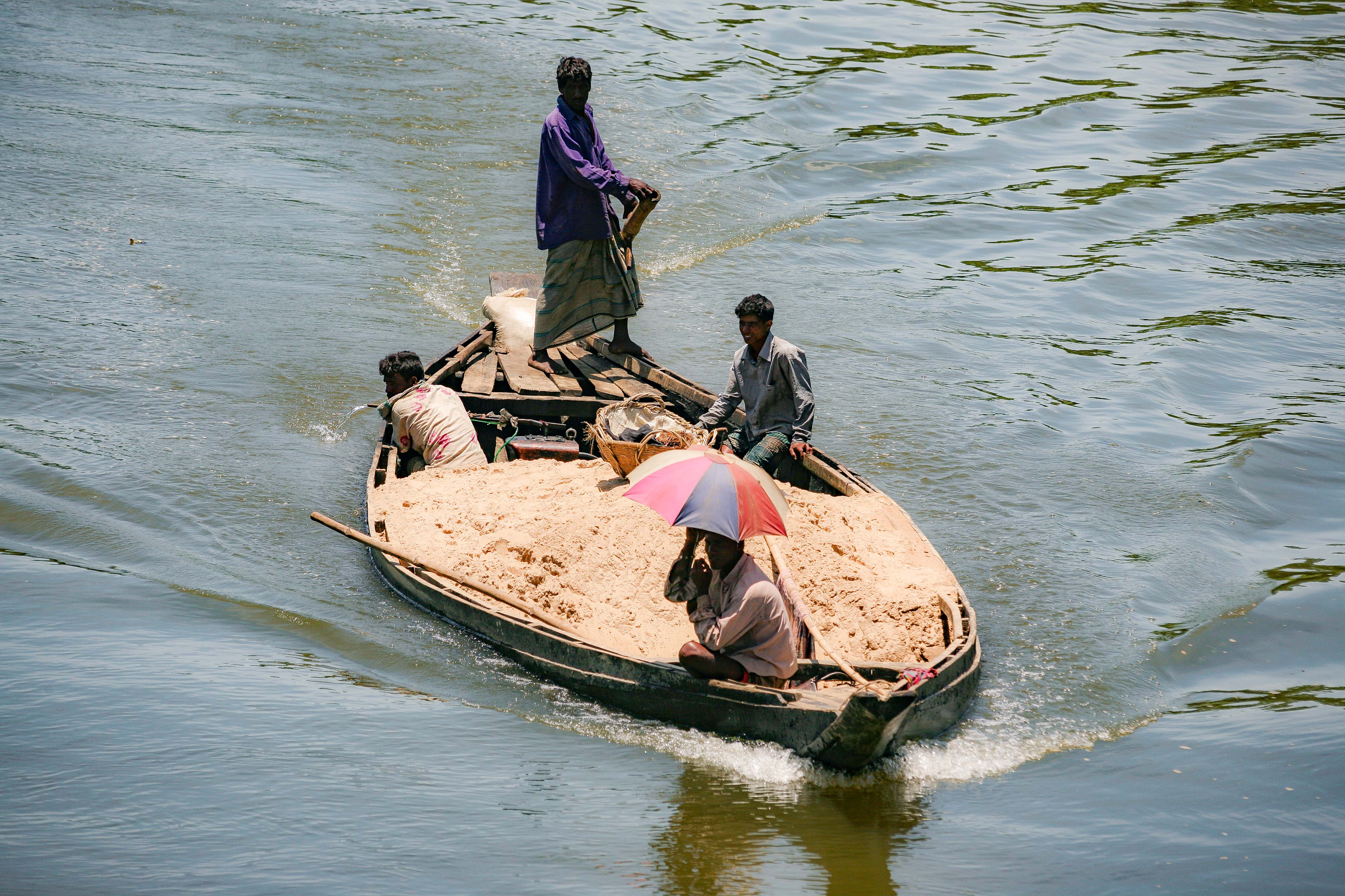 Bangladesh, Narsingdi Prov, Sand Boat, 2009, IMG 8083