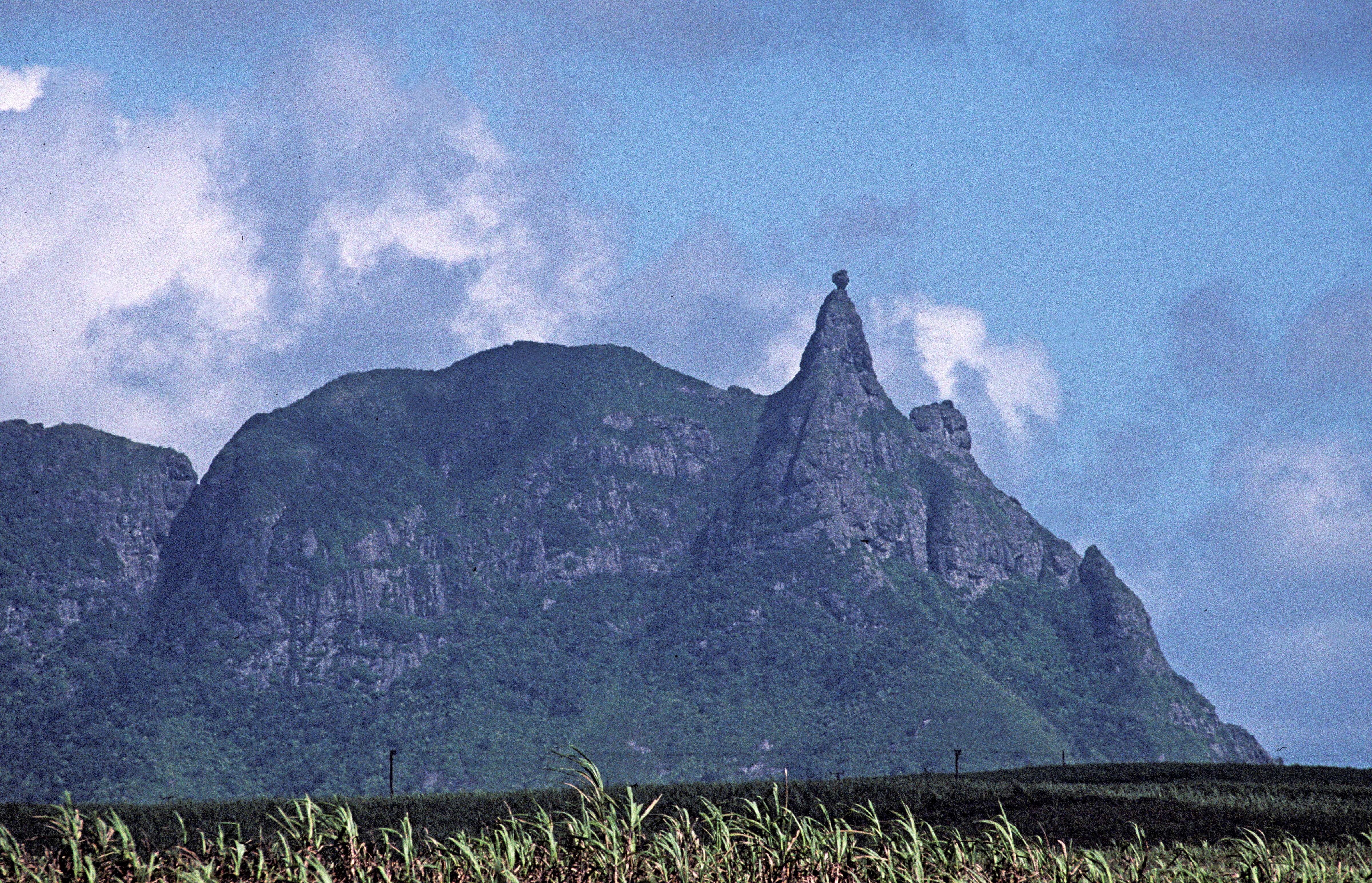 Mauritius, Rock on Peak, 2002