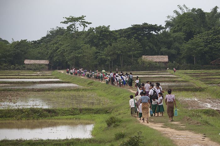 Myanmar, Bago Prov, Walking To School, 2009, IMG 0138
