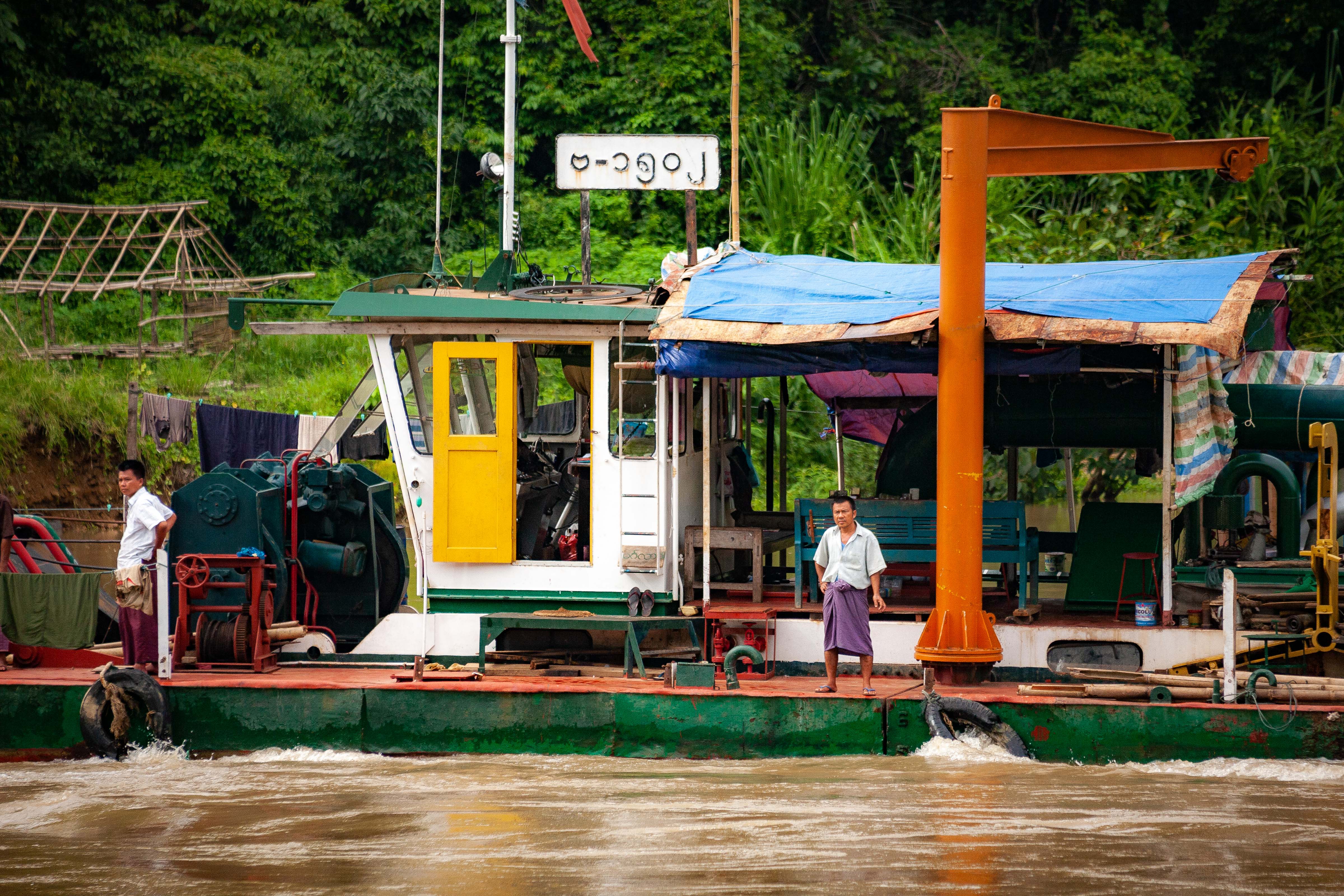 Myanmar, Kachin Prov, River Boat Scene, 2009, IMG 3474