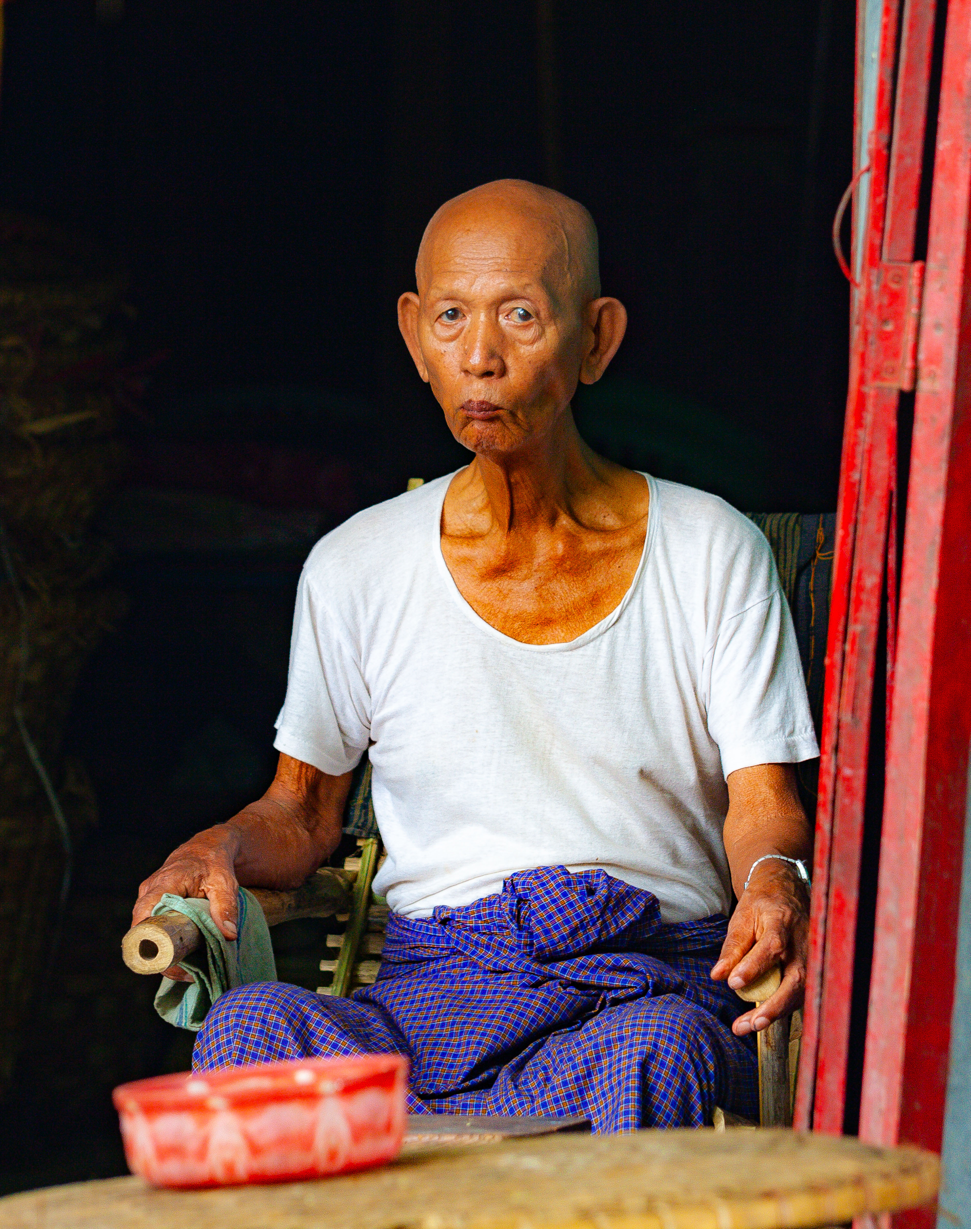 Myanmar, Mandalay Prov, Man, 2009, IMG 0888