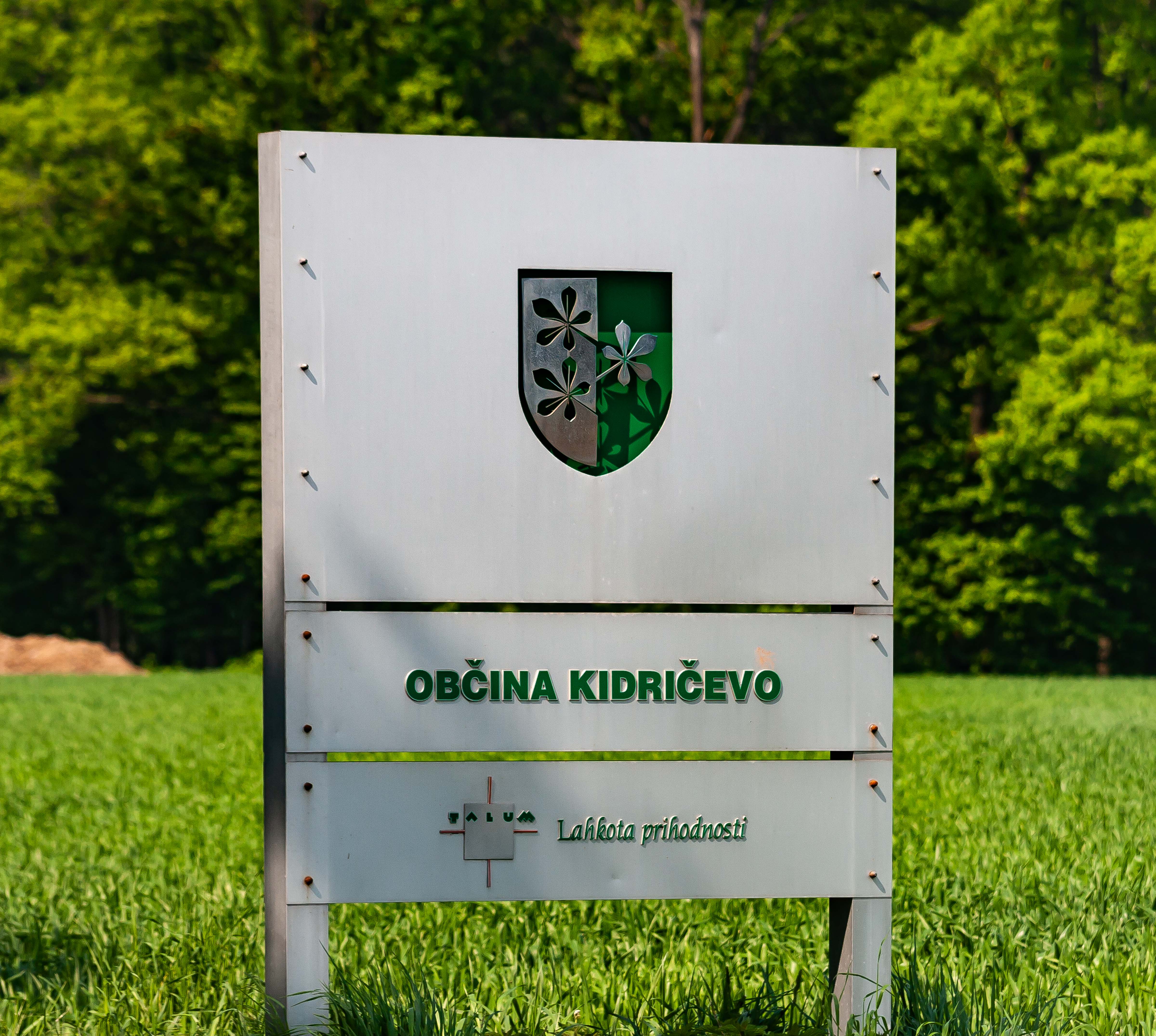 Slovenia, Kidricevo Prov, Welcome To Obcina Kidricevo, 2006, IMG 5555