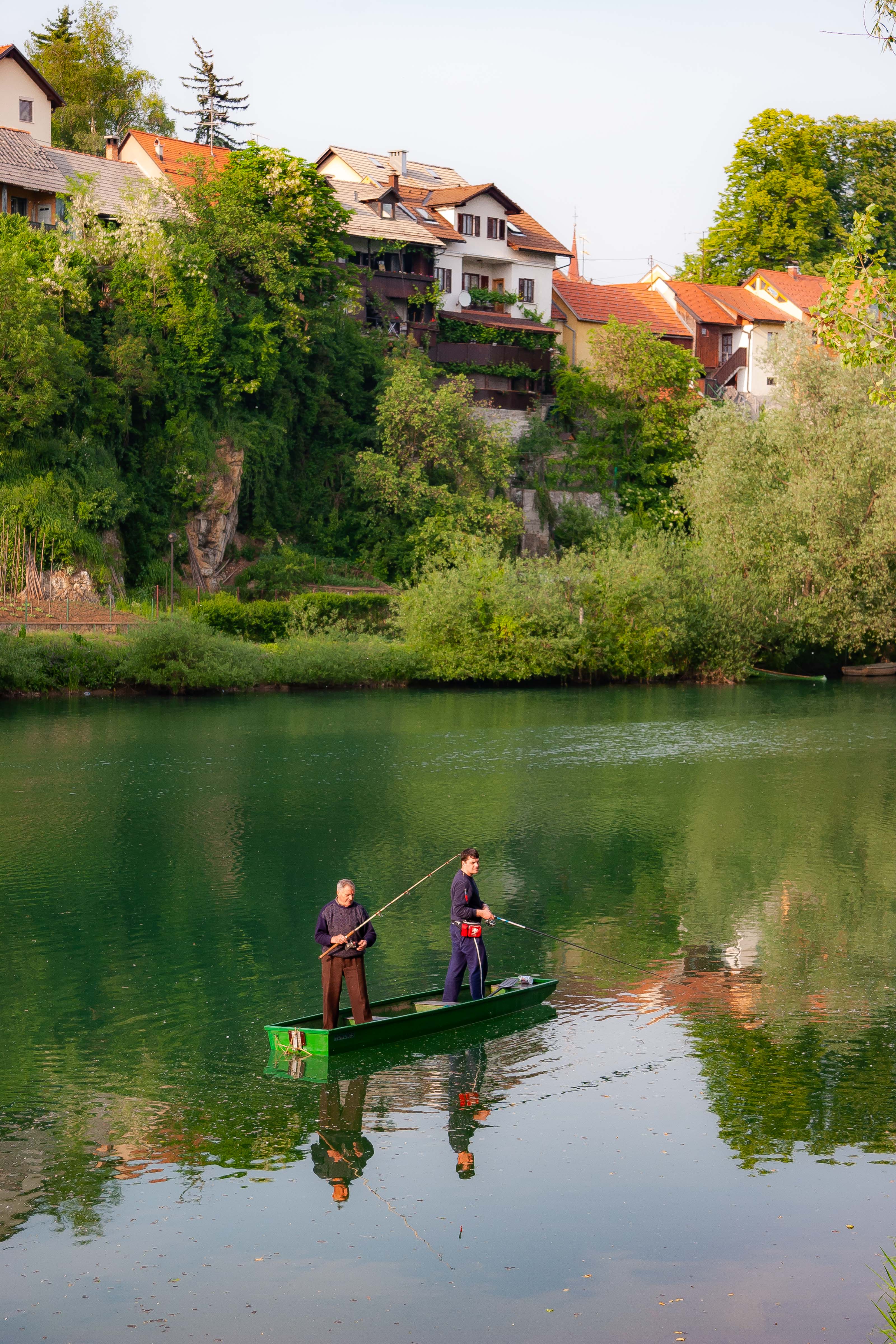 Slovenia, Novo Mesto Prov, Fishermen, 2006, IMG 7600