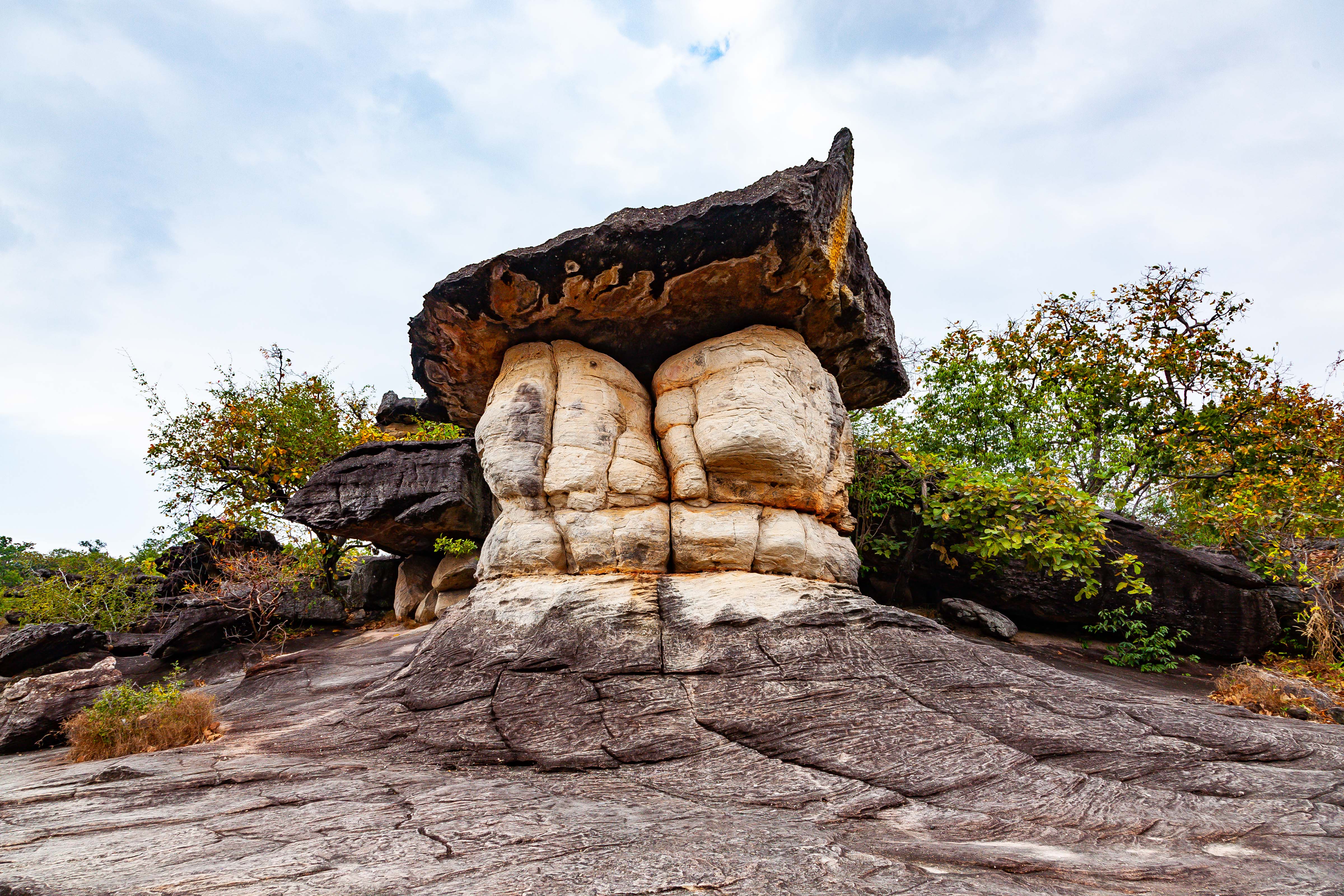 Thailand, Mukdahan Prov, Phuphathoep Rock Formation, 2008, IMG 6110