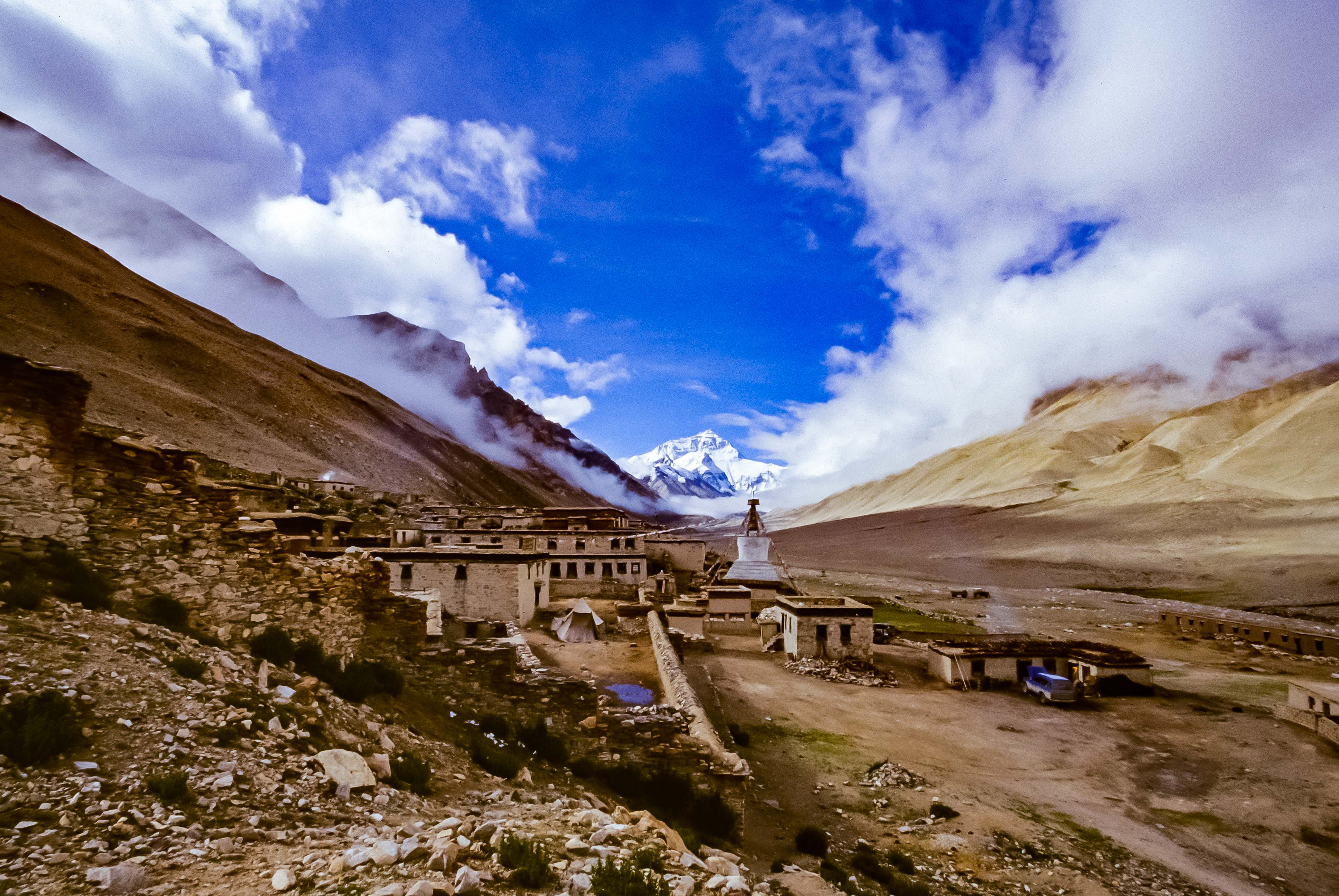 Tibet, Everest And Rongbuk Wide View, 1998