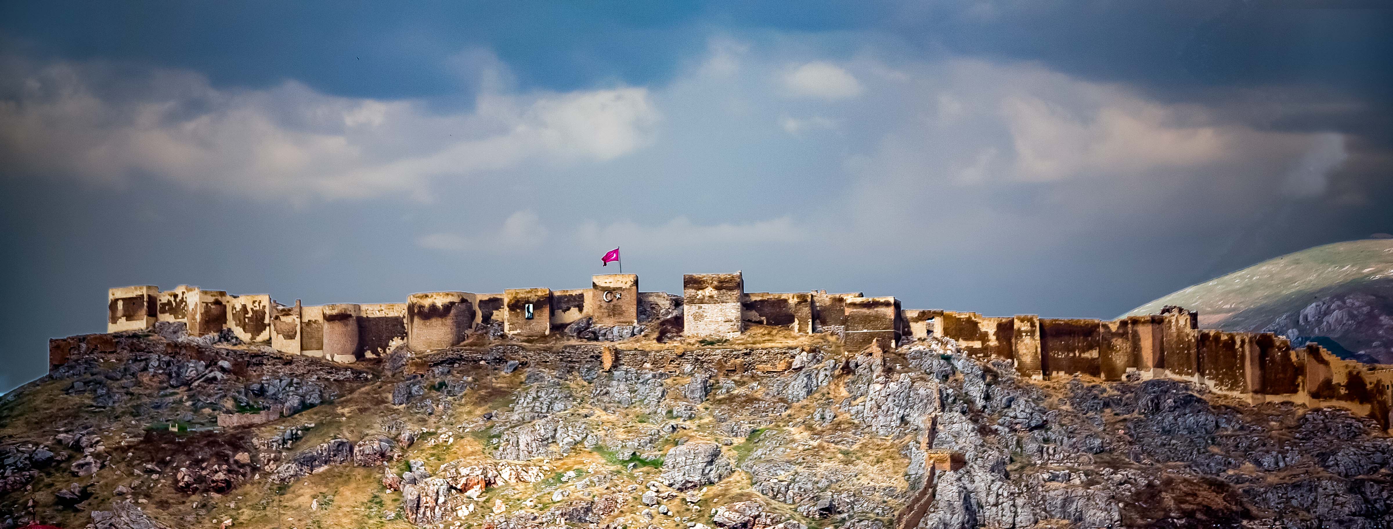http jeffshea org photos turkey bayburt prov bayburt castle 2010 img 7293