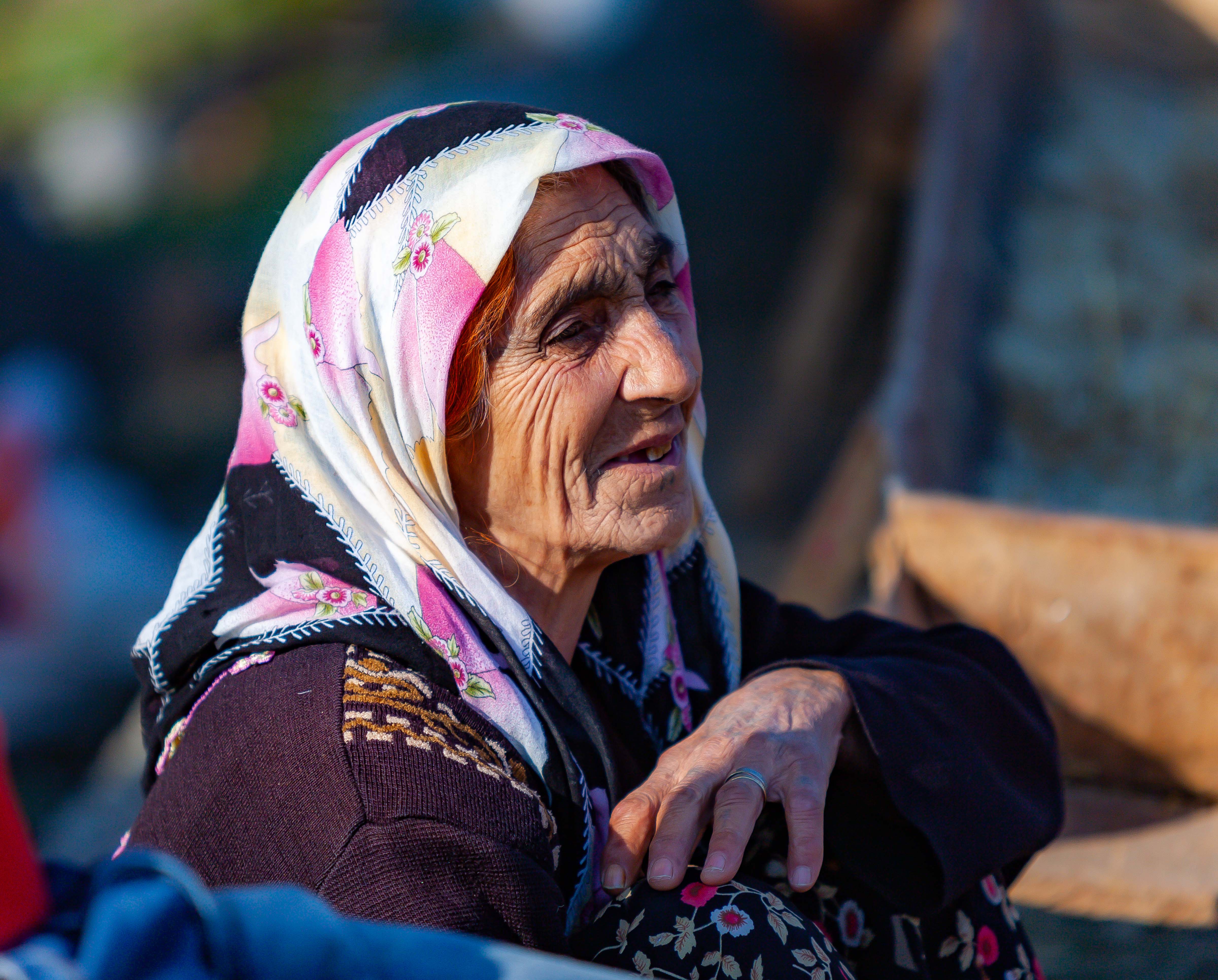Turkey, Izmir Prov, Woman, 2009, IMG 0350