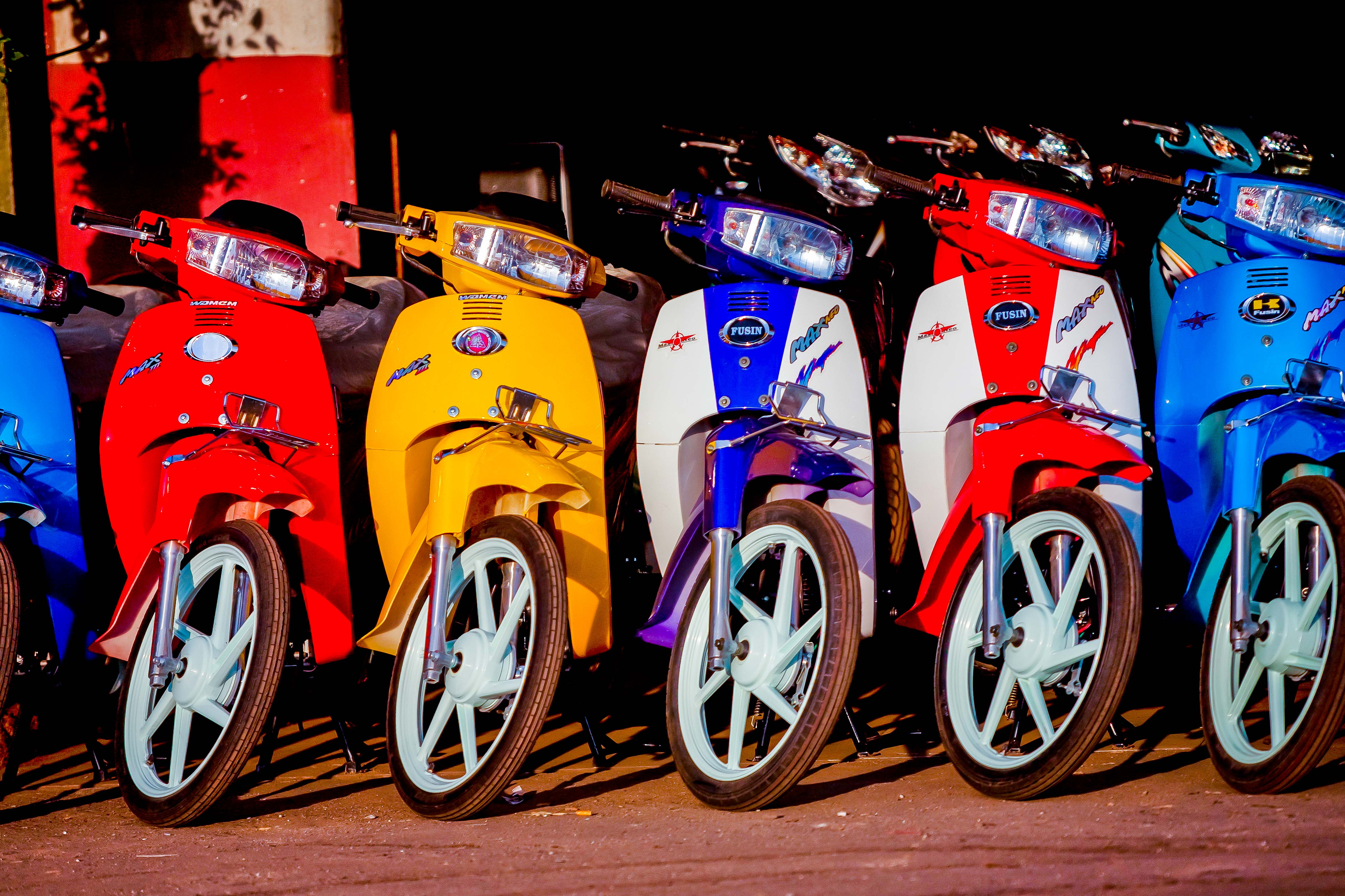 Vietnam, Ba Ria-Vung Tau Prov, Motor Bikes, 2010, img_0692