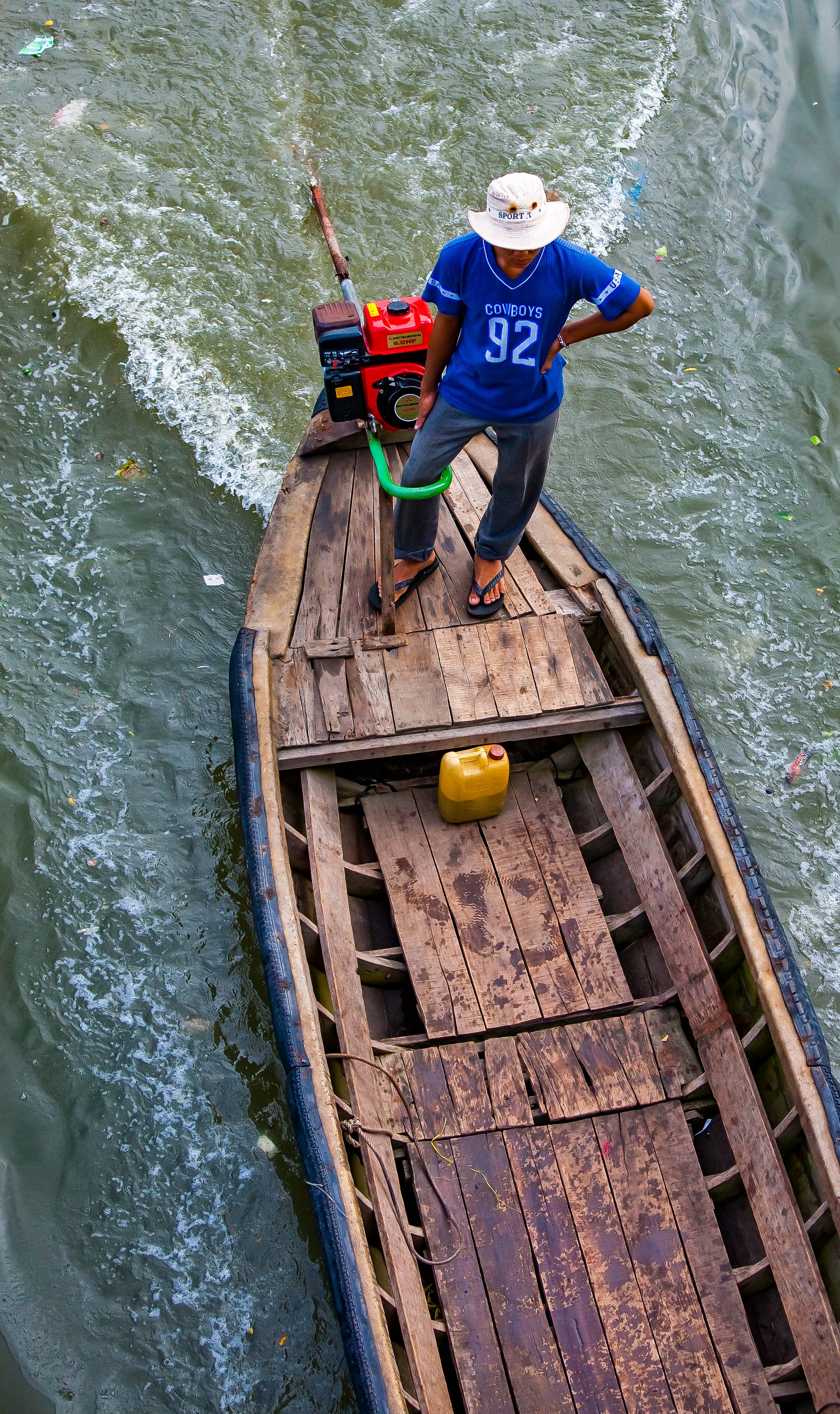 Vietnam, Kien Giang Prov, River Boatman, 2010, Img_1511