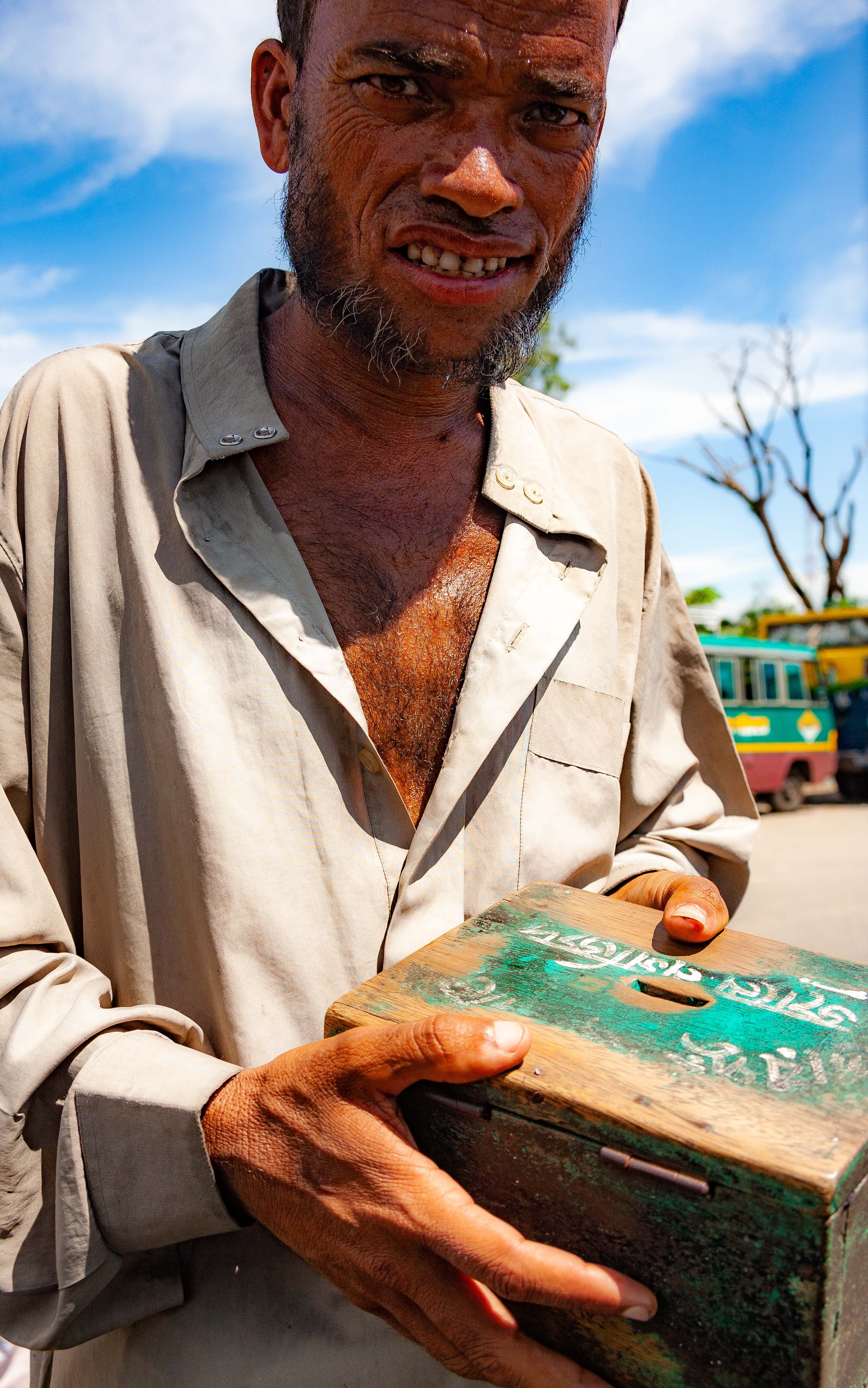 Bangladesh, Moulvibazar Prov, Man Vendor, 2009, IMG 8376