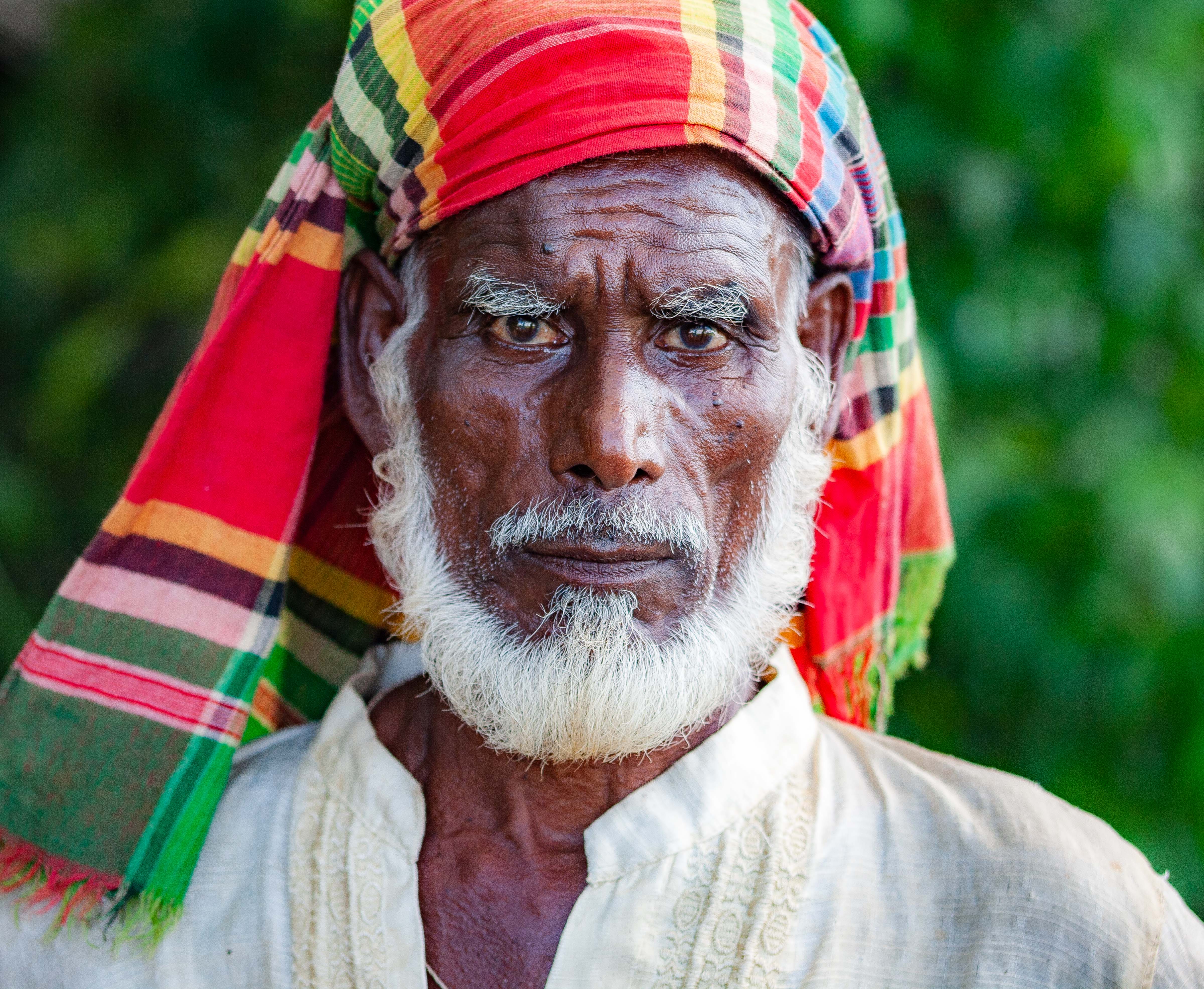 Bangladesh, Sherpur Prov, Colorful Old Man, 2009, IMG 8813