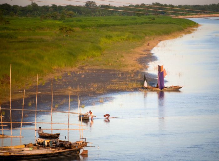 Bangladesh, Sherpur Prov, River Boats, 2009, IMG 8867