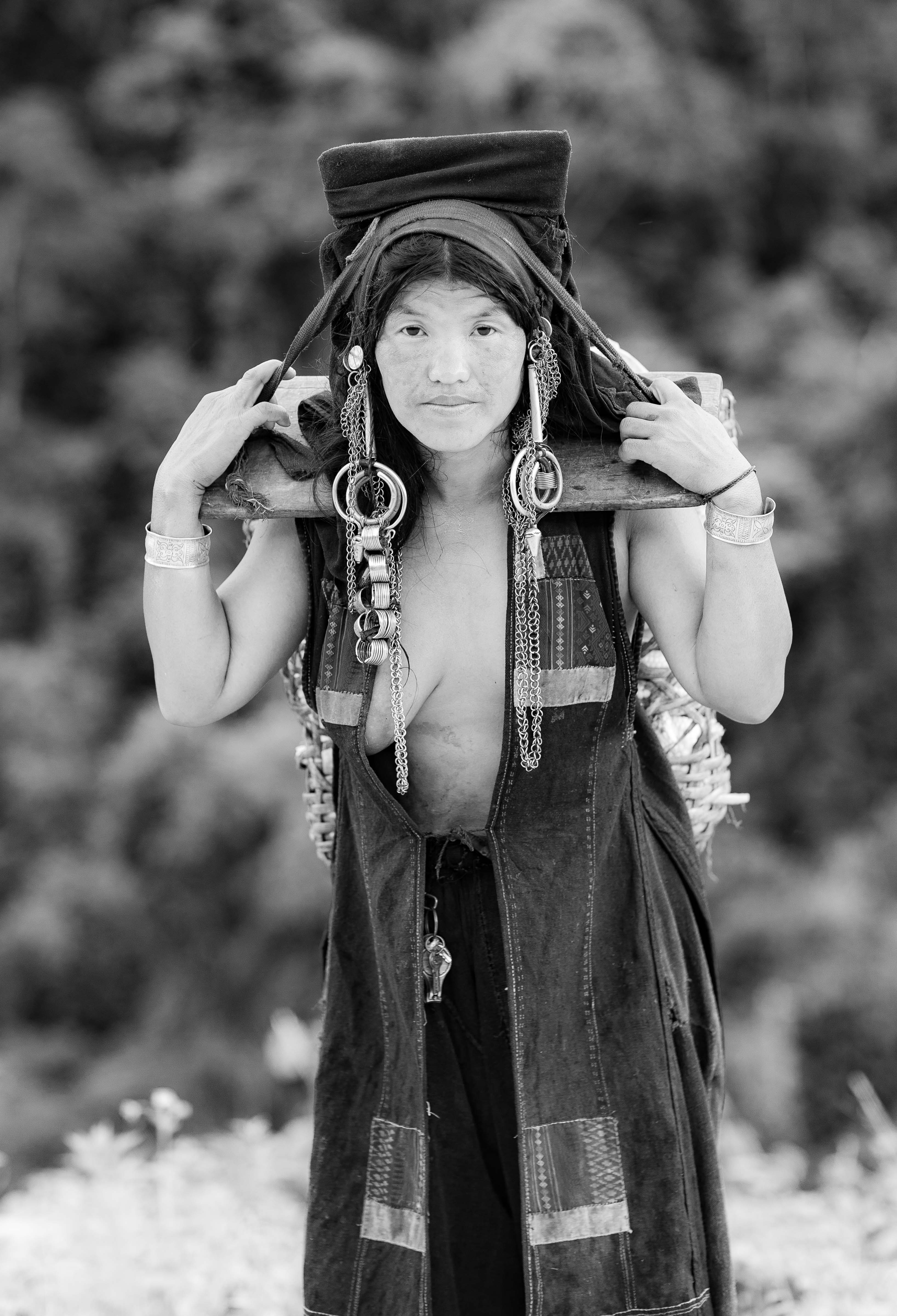 Laos, Phongsali Prov, Tribeswoman, 2011, IMG 1121BW
