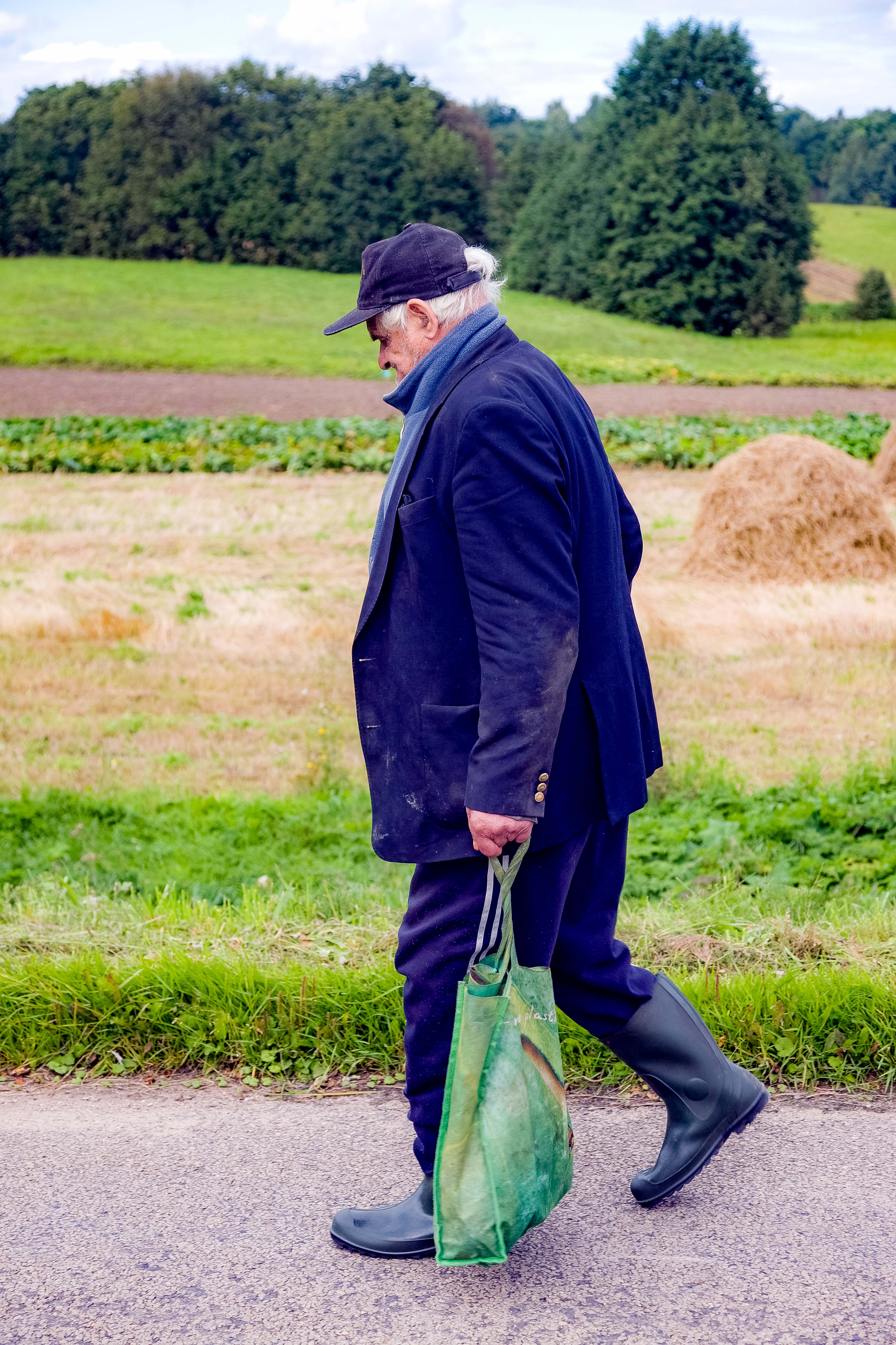 Lithuania, Taurages Prov, Old Man Walking, 2010, IMG_2917