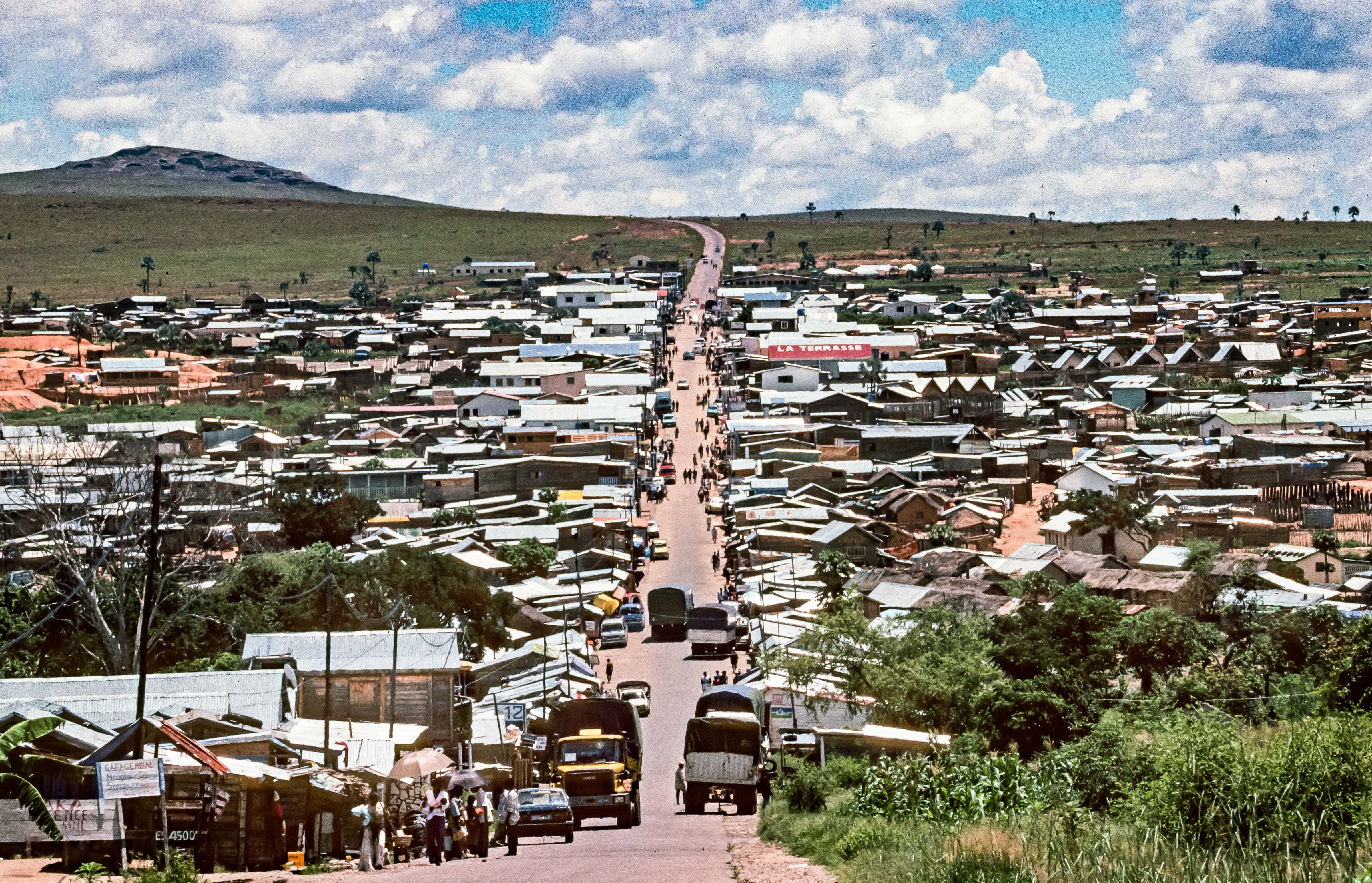 Madagascar, Ilakaka, Sapphire Boomtown, 2003