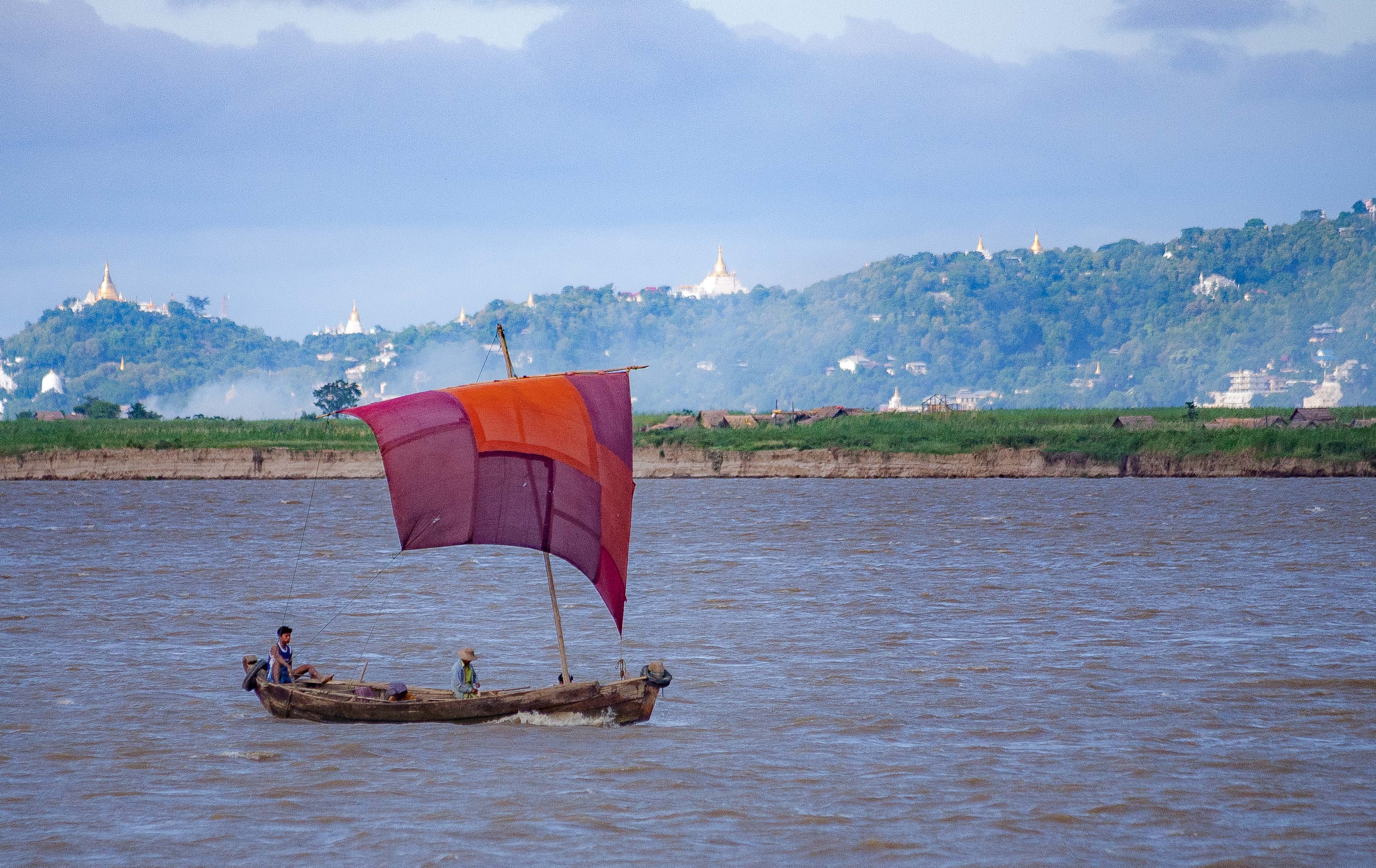 Myanmar, Unknown Prov, Boat, 2009, IMG 4135
