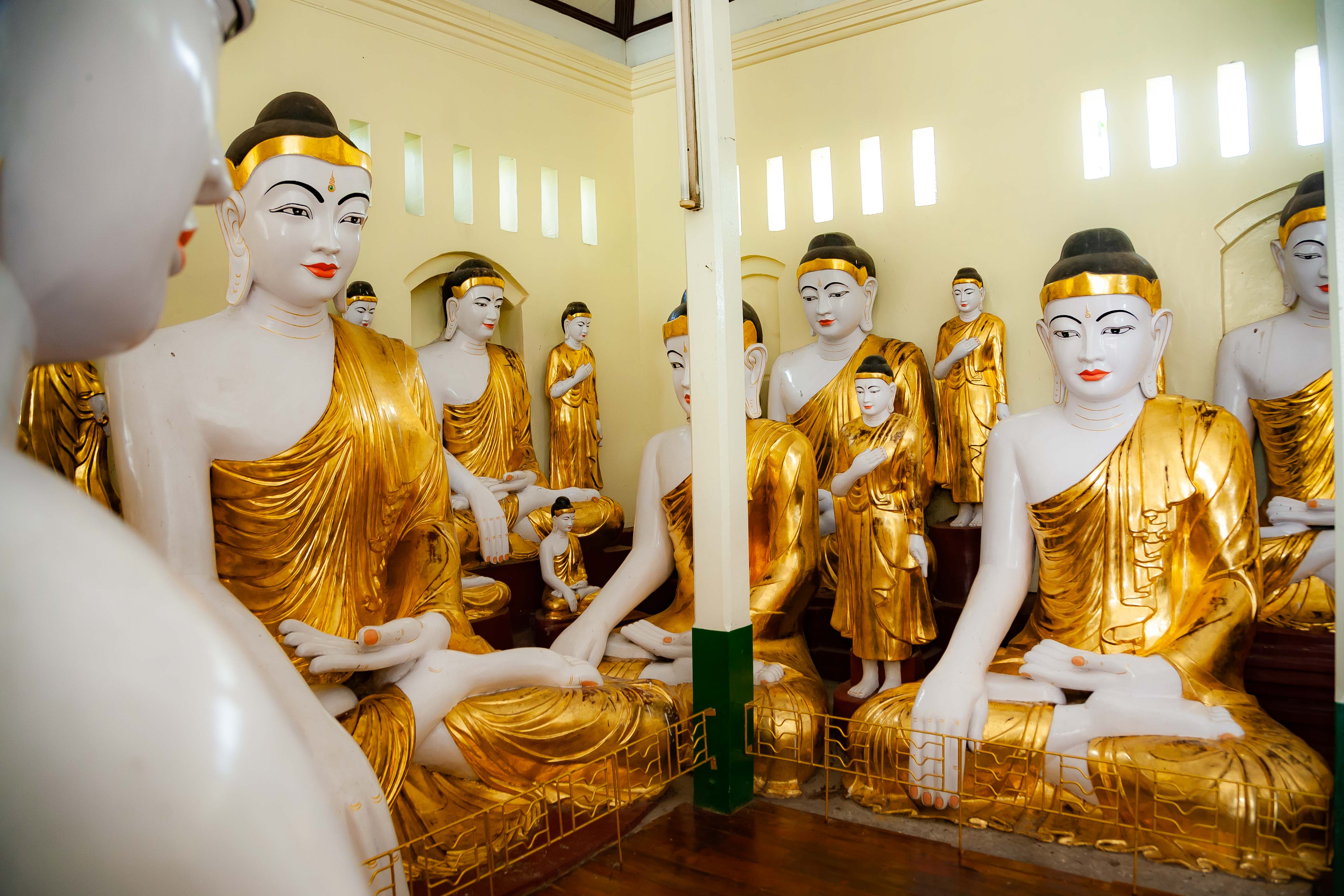 Myanmar, Yangon Prov, Temple Buddhas Detail, 2009, IMG 5252