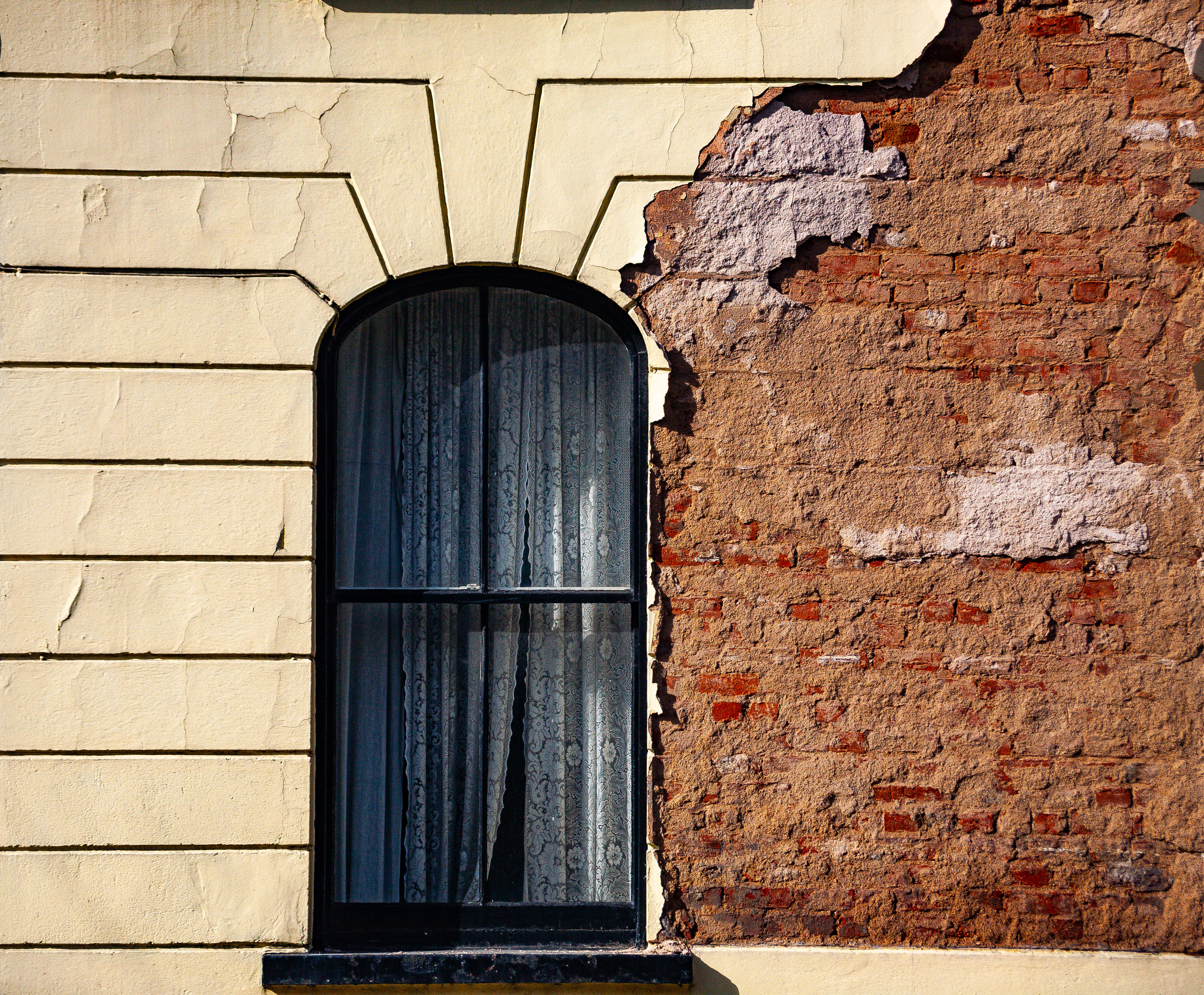 N Ireland, Limavady Prov, Window, 2009, IMG 0202