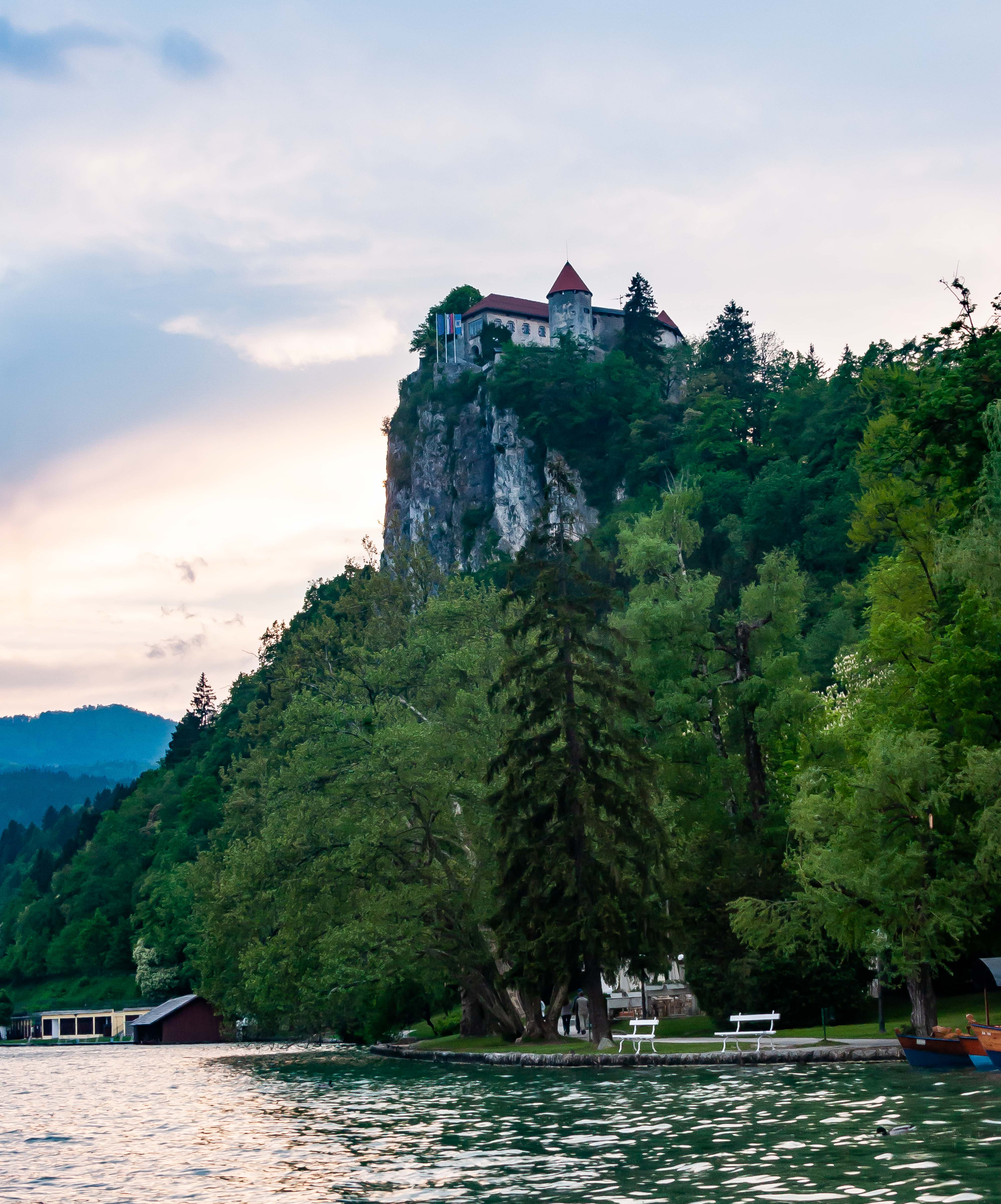 Slovenia, Bled Prov, Castle Above Water, 2006, IMG 6391