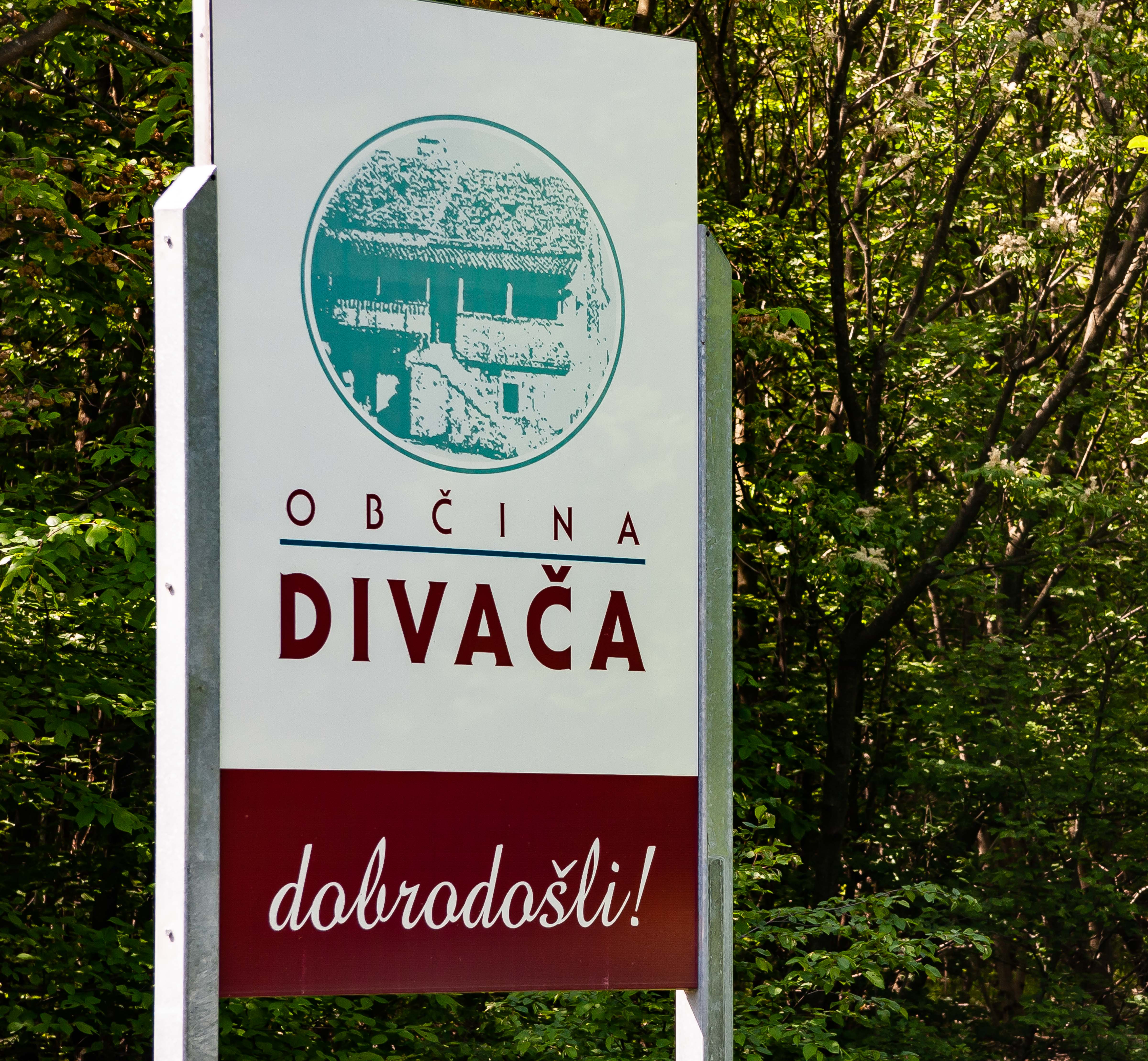 Slovenia, Divaca Prov, Dobrodosli Obcina Divaca, 2006, IMG 6915