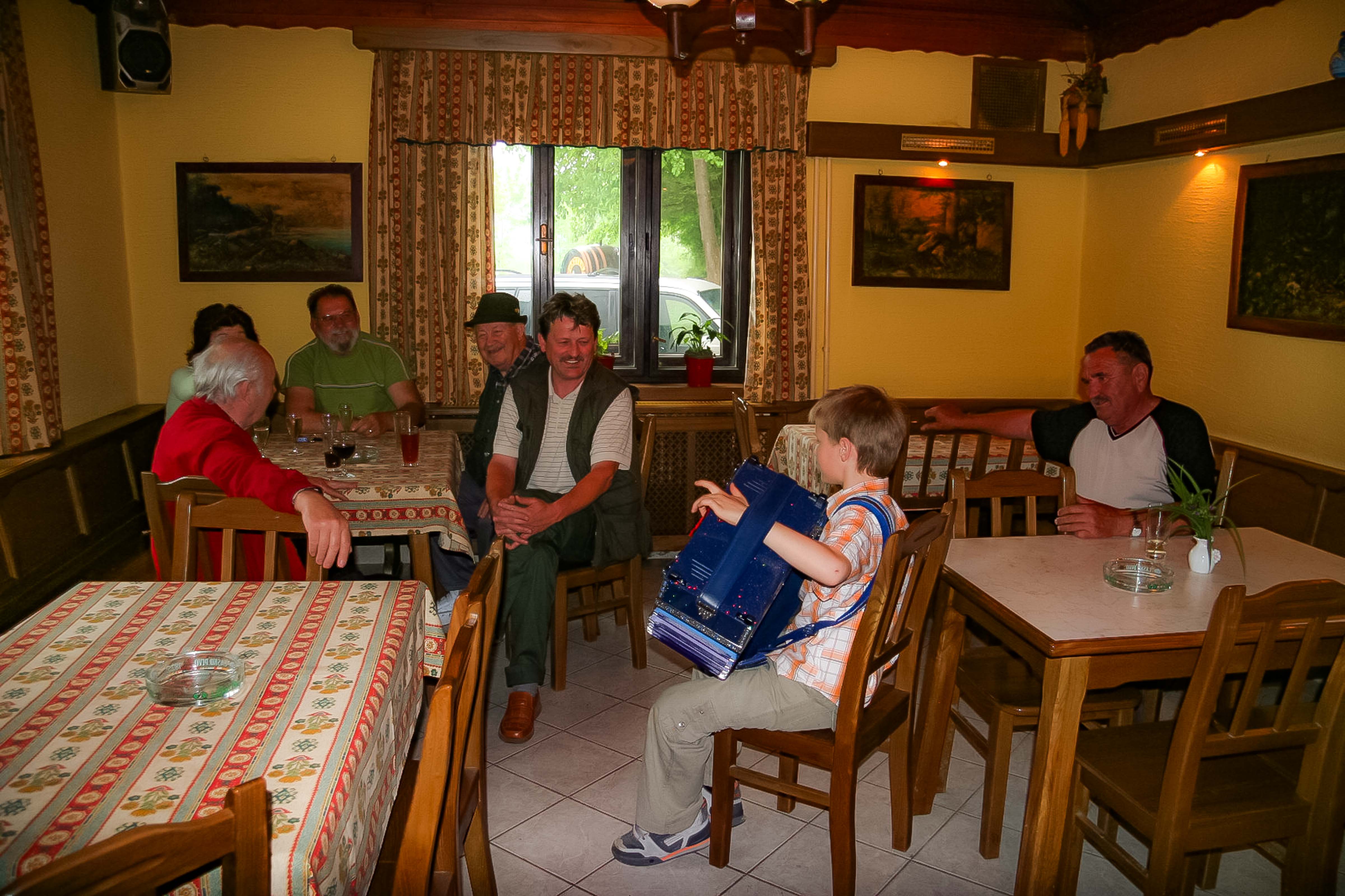 Slovenia, Gornji Grad Prov, Tavern, 2006, IMG 8290