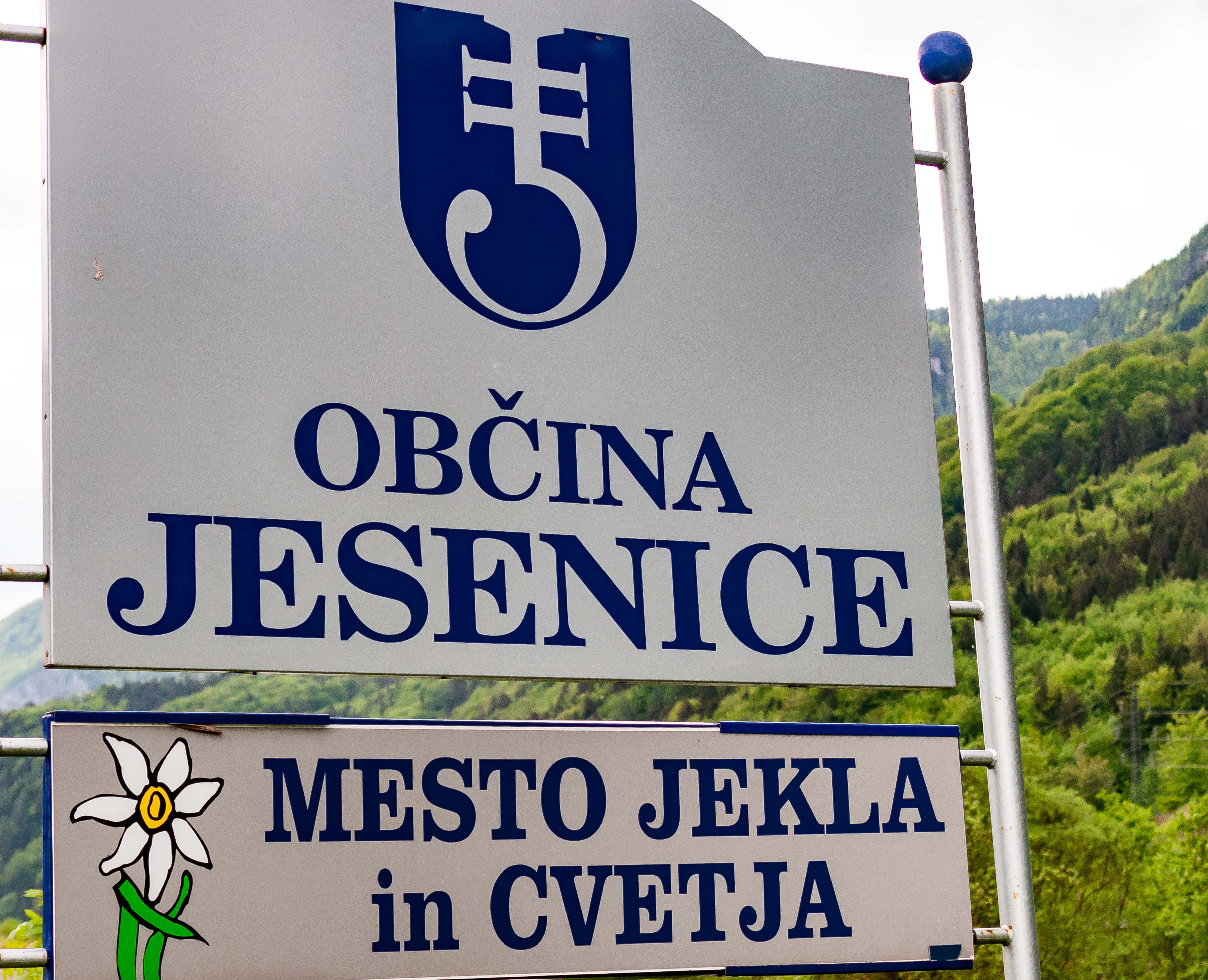 Slovenia, Jesenice Prov, Jesenice Sign, 2006, IMG 6466