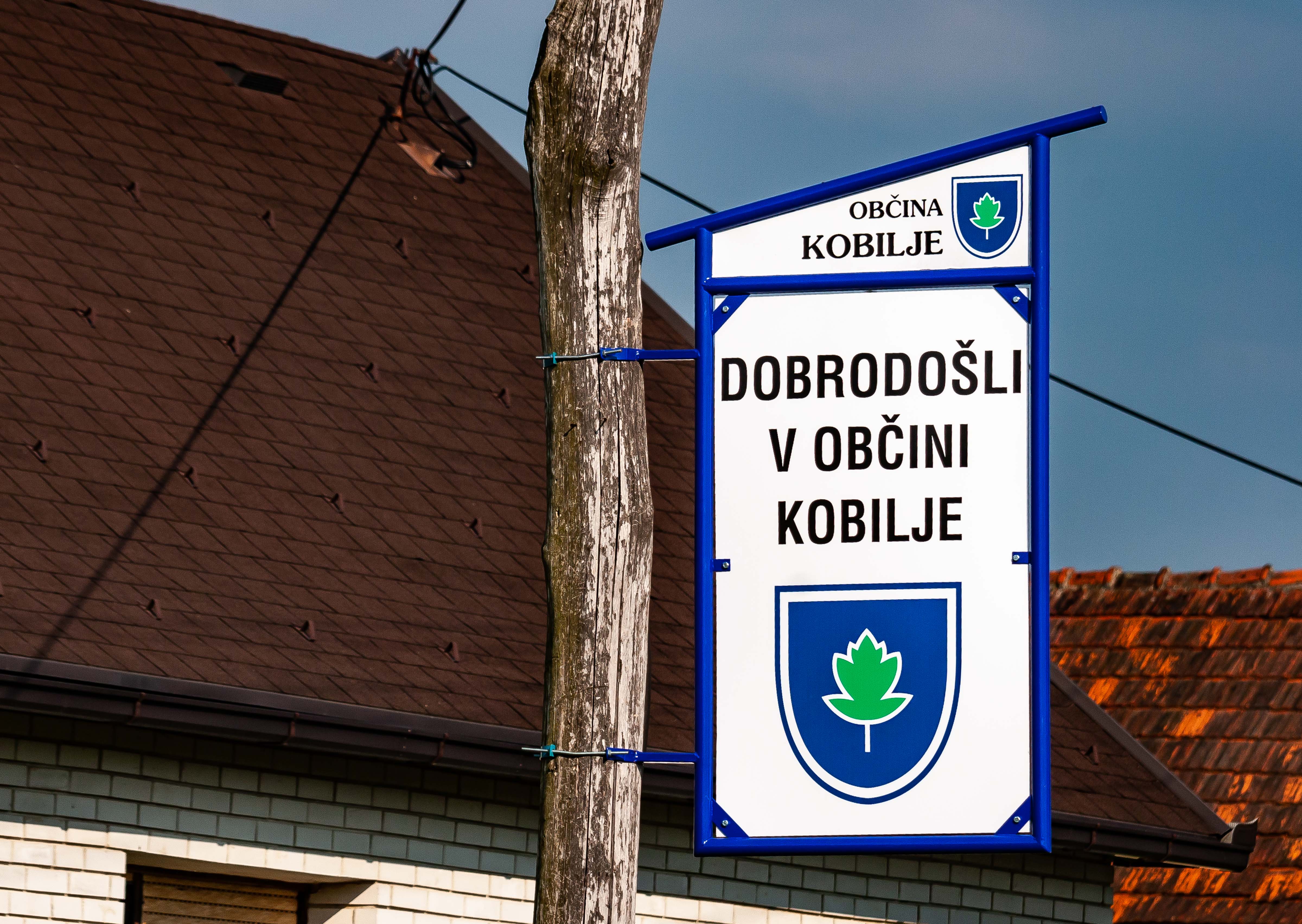 Slovenia, Kobilje Prov, Welcome To Kobilje Obcina, 2006, IMG 5234