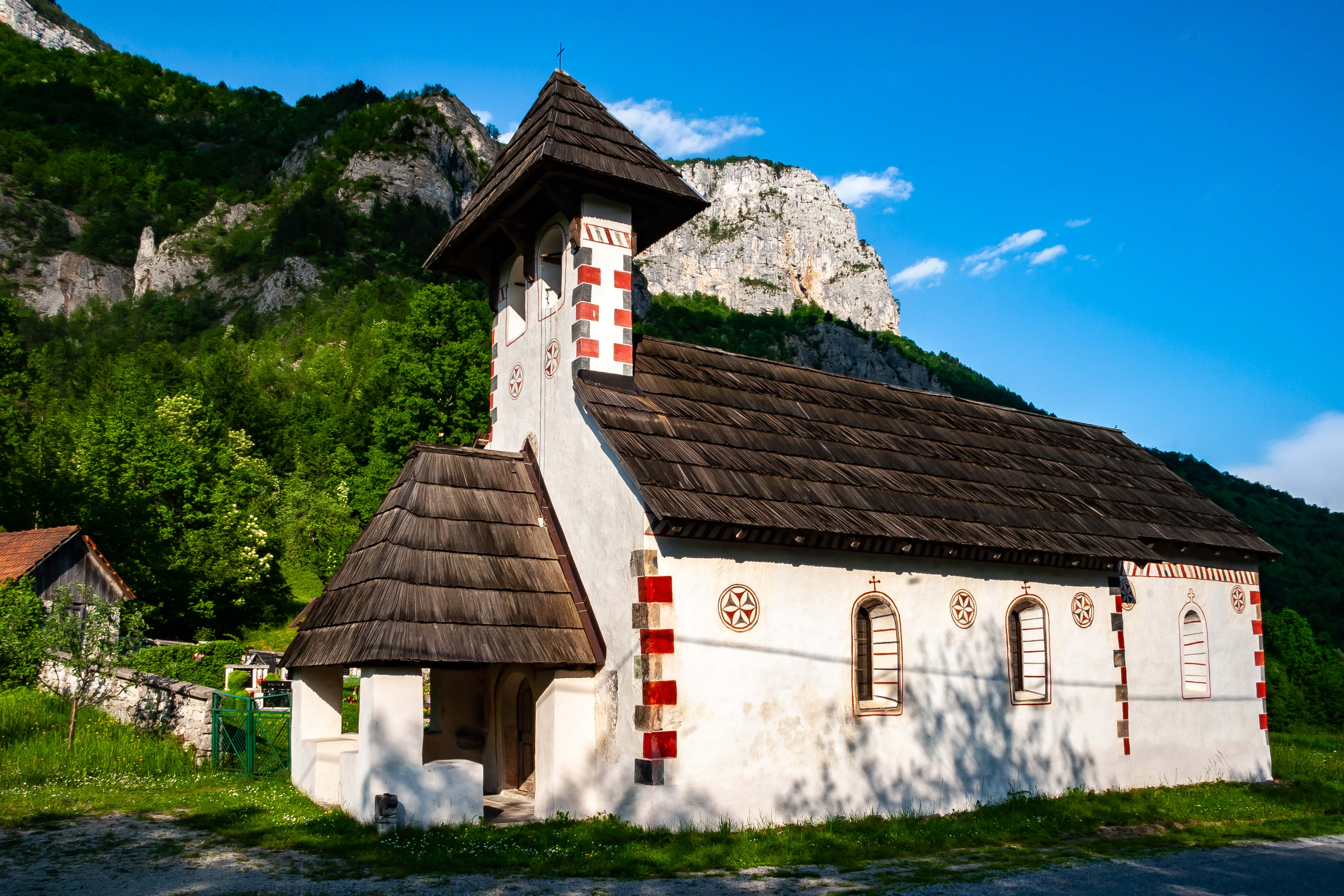 Slovenia, Osilnica Prov, Church, 2006, IMG 7338