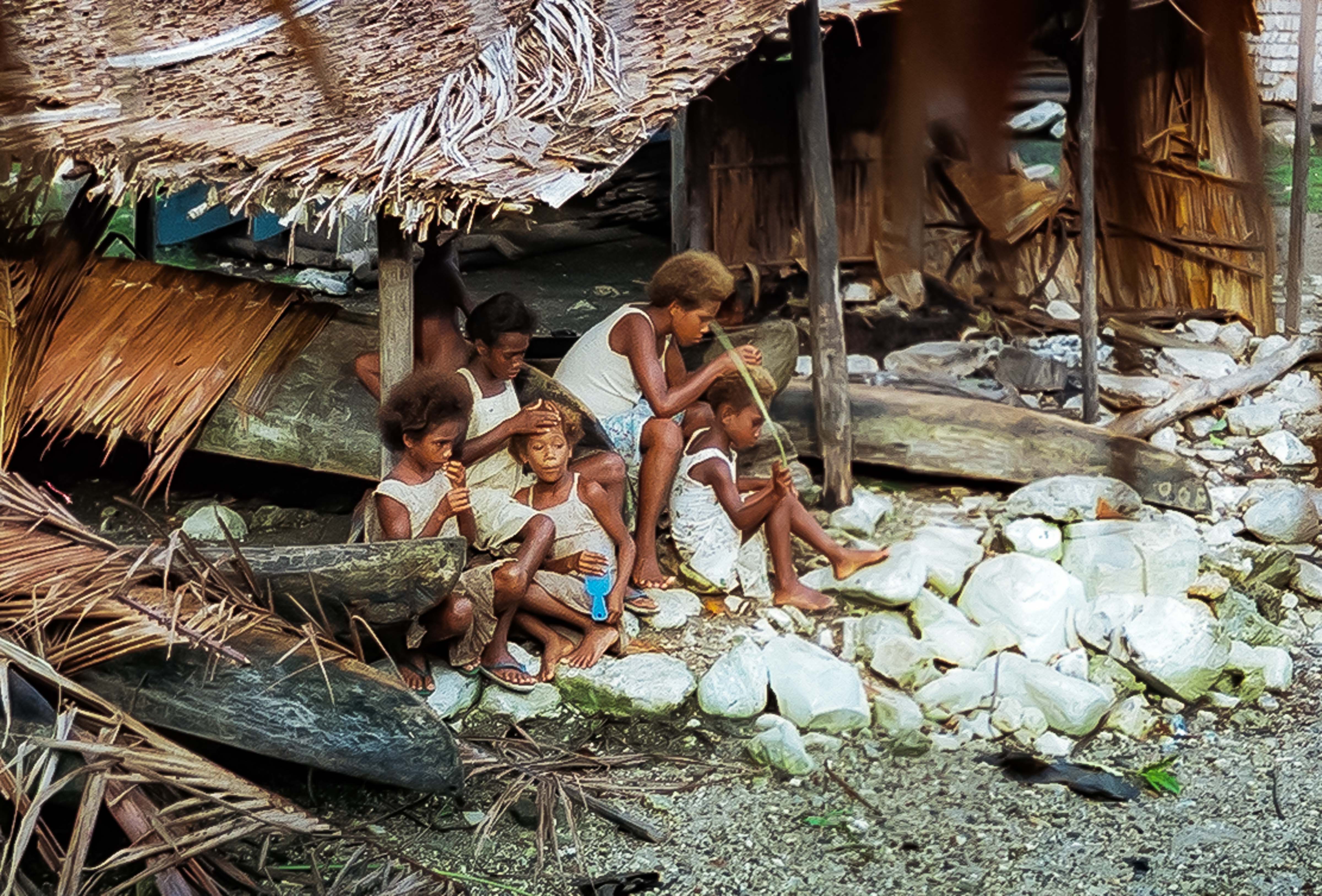 Solomon Islands, Picking Lice Out Of Hair, 1982