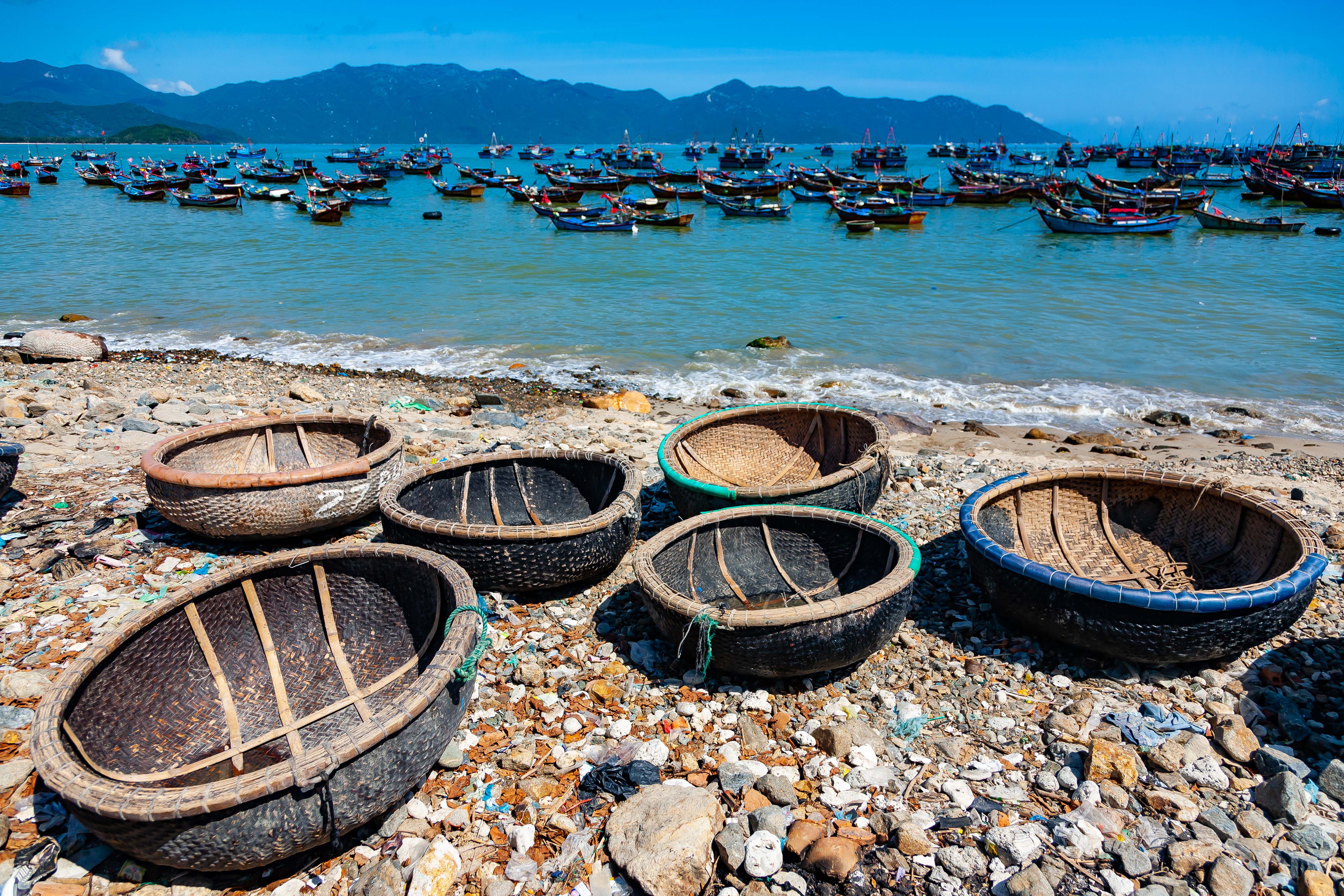 Vietnam, Khanh Hoa Prov, Fishing Baskets And Boats, 2010, IMG 2258